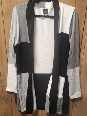AVEDA Women's Colorblock Open-Front Cardigan in Black, White & Gray